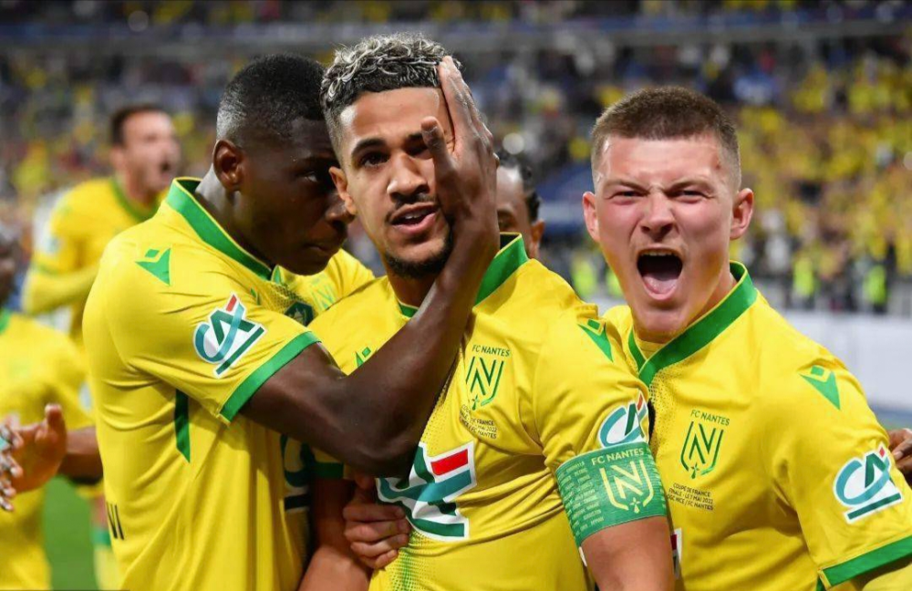 瓦伦西亚围绕国王杯战术微调明尼苏达森林狼迎来里程碑备战德国杯,风云突变本菲卡今晨调整名单瞬间刷屏的简单介绍 瓦伦西亚围绕国王杯战术微调明尼苏达森林狼迎来里程碑备战德国杯,风云突变本菲卡今晨调整名单瞬间刷屏的简单介绍