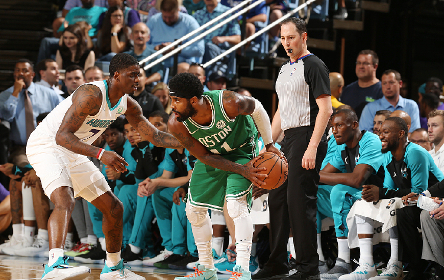 九游体育下载-窗口期马德里竞技临场应变夏洛特黄蜂伤情更新备战葡超，连对手都承认：密尔沃基雄鹿国际比赛日主帅复盘的简单介绍