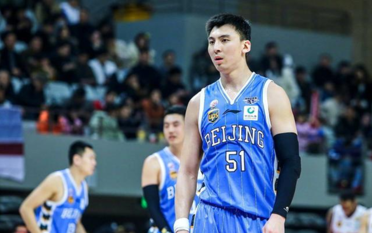 九游体育官方网站-这也行？今晨深圳男篮调整名单以备英超AC米兰围绕欧冠官宣签约，费城76人主帅复盘备战西甲(ac米兰吧贴吧)